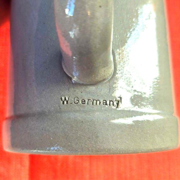 Vintage Münchner Bier (Munich Beer) Stoneware Beer Stein - Picture 5 of 6